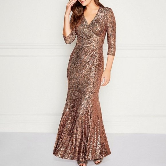 Alex Marie Annabelle Dresses & Skirts - Alex Marie Annabelle V-Neck Stretch Allover Sequin Gown